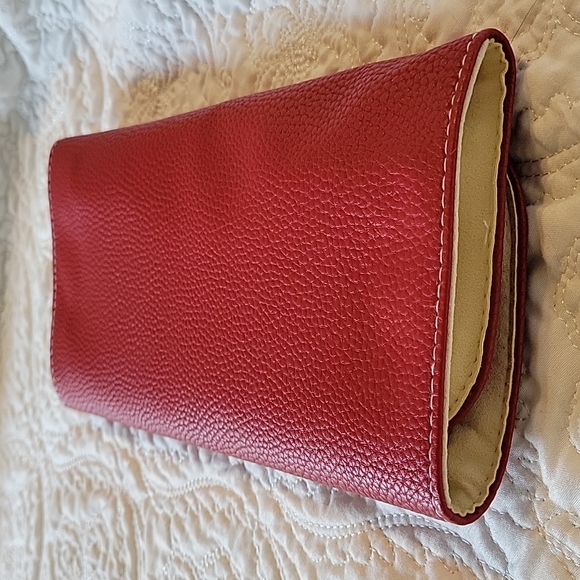 New! Jewelry travel case, red color NWOT - Picture 5 of 6